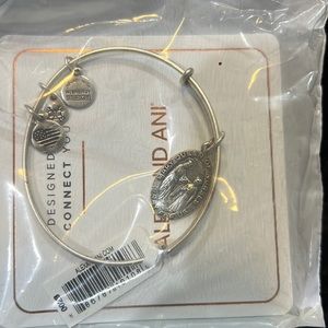 Alex & Ani - Mary Queen of Nurses Bangle